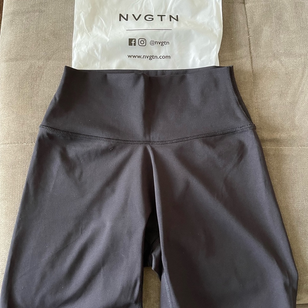 Nvgtn pro shorts black NWT